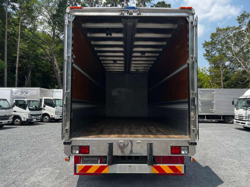 ワイド ベッド付 ハイルーフ エアサス 融雪仕様 車検付|中古トラックの販売・買取・査定のアイナビ