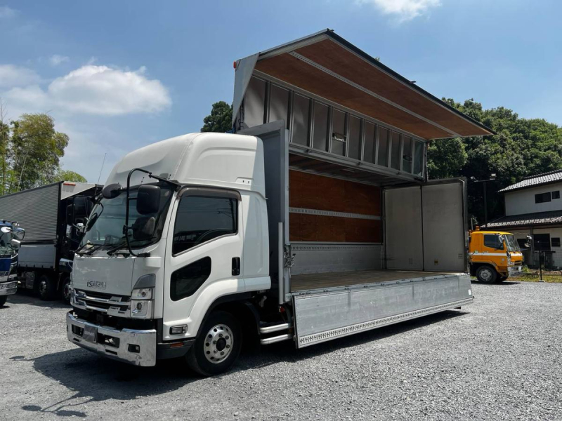 ワイド ベッド付 ハイルーフ エアサス 融雪仕様 車検付|中古トラックの販売・買取・査定のアイナビ