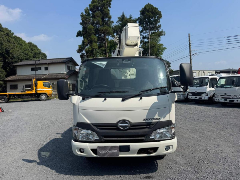 タダノ AT-100TTE　電工仕様　9.9m　絶縁バケット200kg　AT|中古トラックの販売・買取・査定のアイナビ