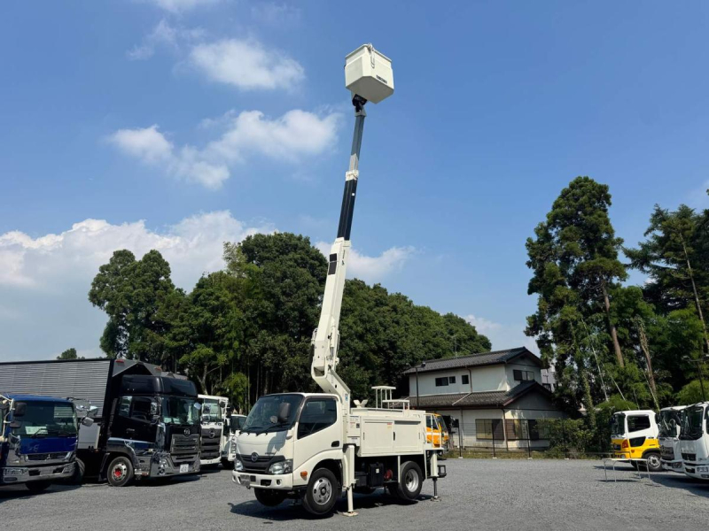 タダノ AT-100TTE　電工仕様　9.9m　絶縁バケット200kg　AT|中古トラックの販売・買取・査定のアイナビ