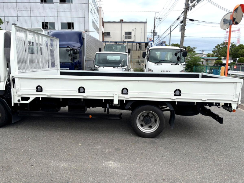 平成23年 日野デュトロ3t平ボディ ワイドロング低床 BDG-XZU414M|中古トラックの販売・買取・査定のアイナビ