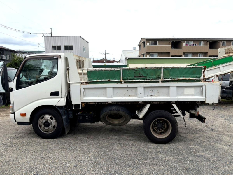 平成22年 日野デュトロ3tダンプ 高床 コボレーン付 BKG-XZU324T|中古トラックの販売・買取・査定のアイナビ