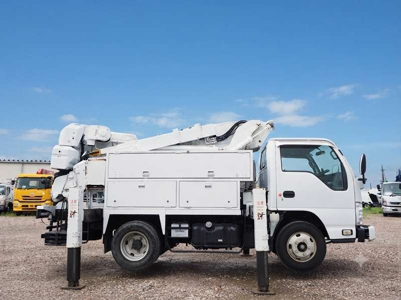 いすゞ エルフ 高所作業車 電工仕様 AT140 14m|中古トラックの販売・買取・査定のアイナビ