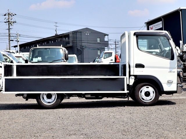 全低床　平ボディ　積載2t　標準10尺　車両総重量5t未満|中古トラックの販売・買取・査定のアイナビ
