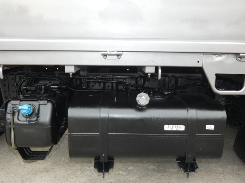 H24　 1.5トン　平ボデー　オートマ　ETC251203|中古トラックの販売・買取・査定のアイナビ
