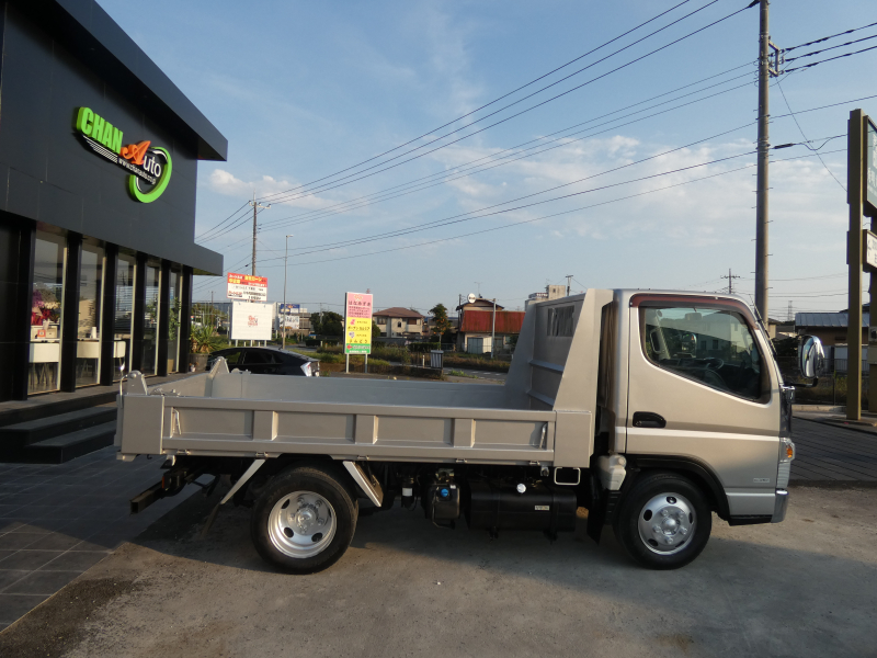 H28 2トン　マニュアル 　ダンプ　260712|中古トラックの販売・買取・査定のアイナビ