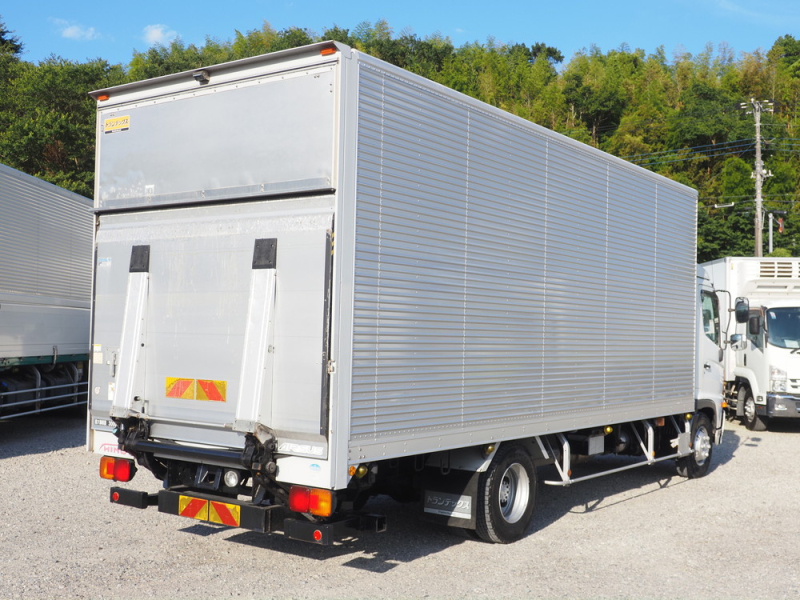 日野 バン車 レンジャープロ|中古トラックの販売・買取・査定のアイナビ