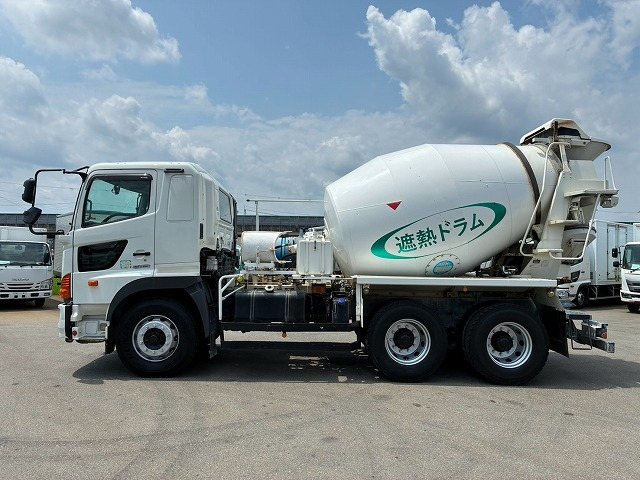 車検付 6×4 3軸2デフ リターダ 新明和工業 8.7立米 7速 MT|中古トラックの販売・買取・査定のアイナビ