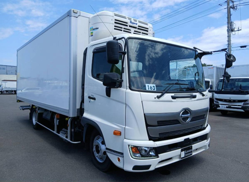 ☆R2　ワイド幅/5.8mボディ　格納パワーゲート　低温-30℃|中古トラックの販売・買取・査定のアイナビ