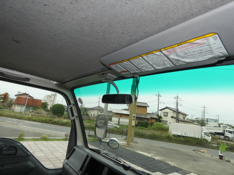 高所作業車　マニュアル6速　260611|中古トラックの販売・買取・査定のアイナビ