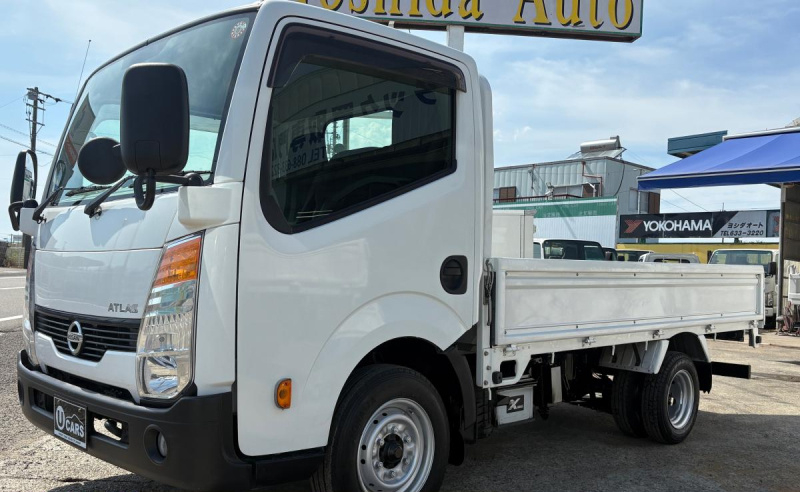 H28　アトラス　1.5t平ボディ|中古トラックの販売・買取・査定のアイナビ