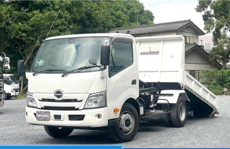 ローダーダンプ  ワイド 新明和 SDF3-20 積載3.75t 車検付|中古トラックの販売・買取・査定のアイナビ