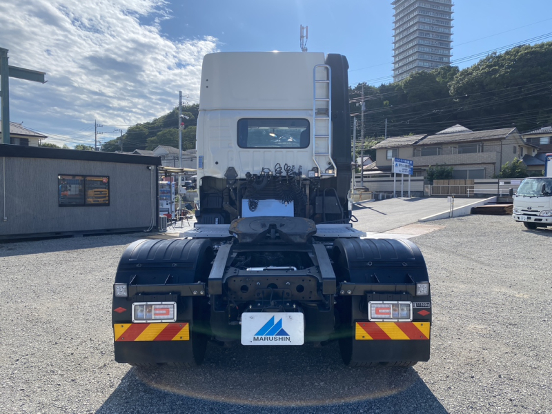 R3年式、プロフィア、ハイルーフトラクタ、車検付|中古トラックの販売・買取・査定のアイナビ