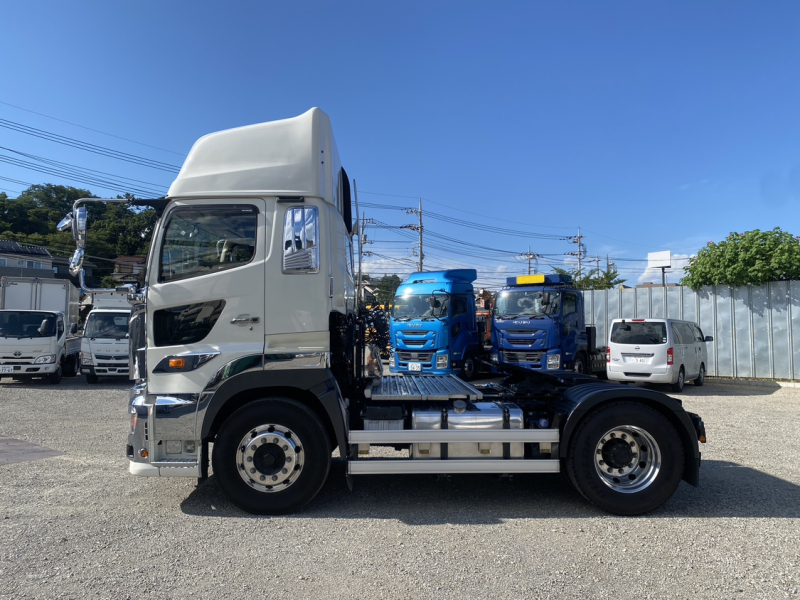 R3年式、プロフィア、ハイルーフトラクタ、車検付|中古トラックの販売・買取・査定のアイナビ
