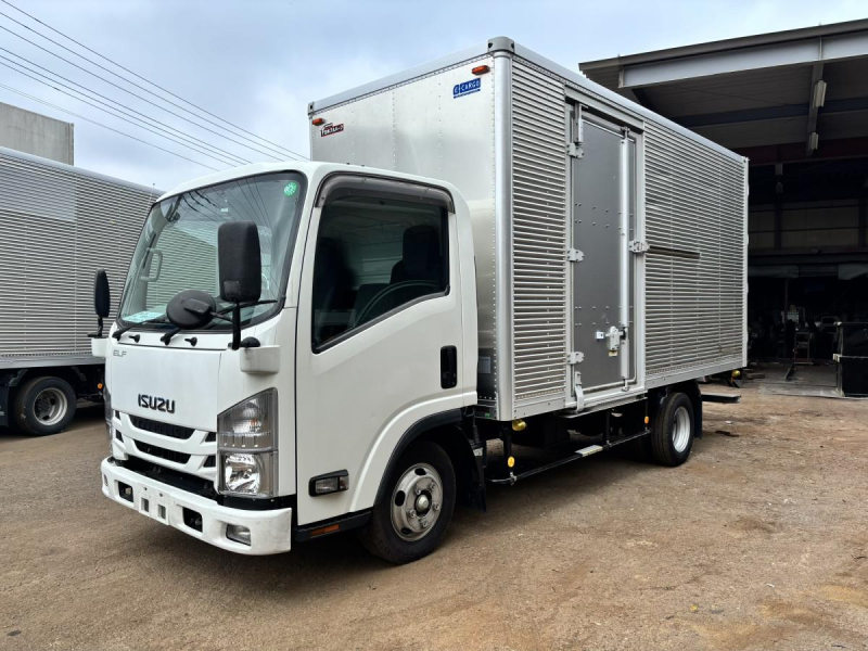 エルフ　標準ロング　アルミバン　積載2000kg|中古トラックの販売・買取・査定のアイナビ