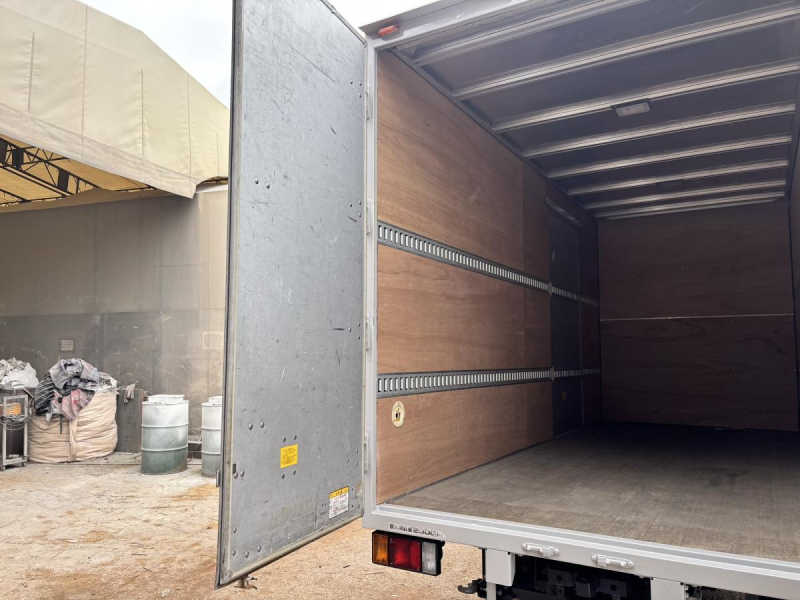 エルフ　標準ロング　アルミバン　積載2000kg|中古トラックの販売・買取・査定のアイナビ