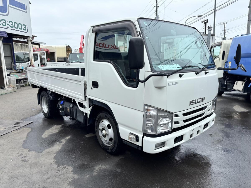 エルフ　10尺平ボディー　積載1.55t　AT車|中古トラックの販売・買取・査定のアイナビ