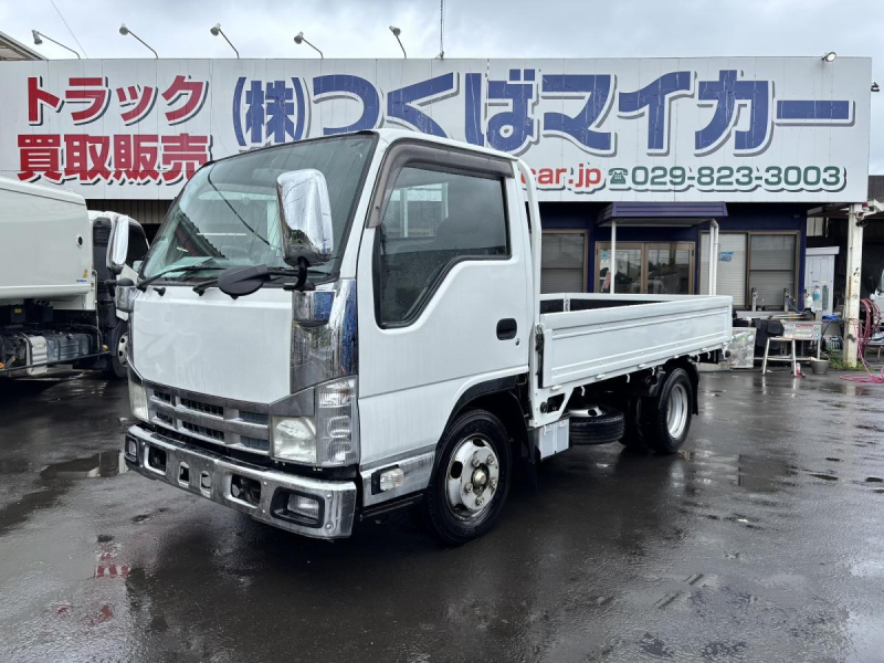 タイタン　10尺平ボディー　積載1.5t　AT車|中古トラックの販売・買取・査定のアイナビ