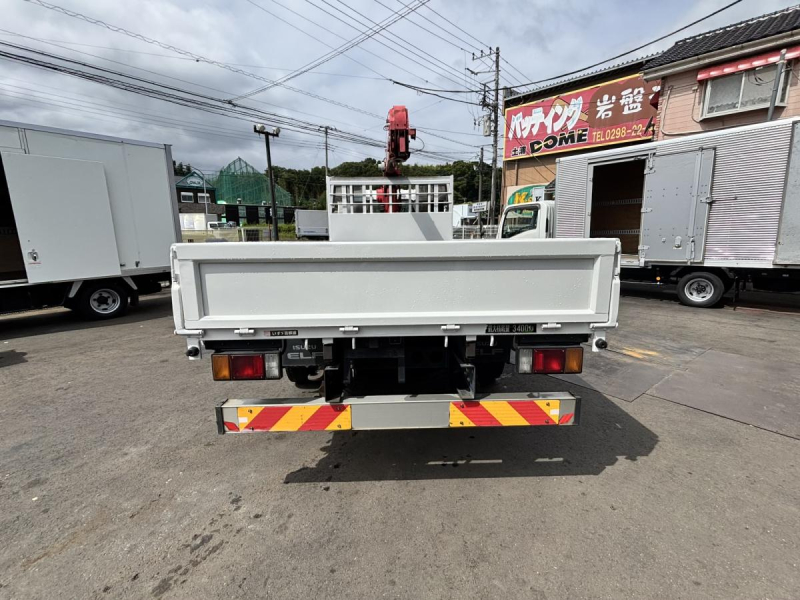 3段クレーンラジコン付き　ボディ435cm　積載3400kg|中古トラックの販売・買取・査定のアイナビ