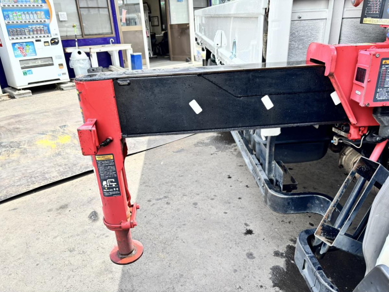 3段クレーンラジコン付き　ボディ435cm　積載3400kg|中古トラックの販売・買取・査定のアイナビ