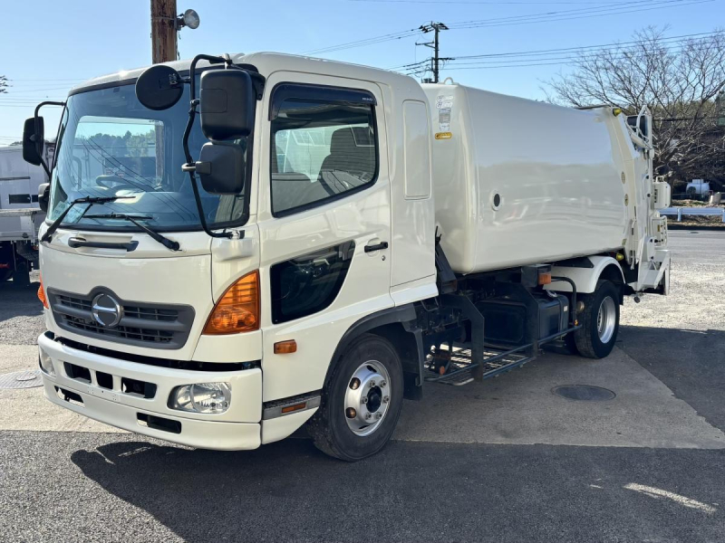巻き込みパッカー車　極東製9.0立米　反転装置付き|中古トラックの販売・買取・査定のアイナビ