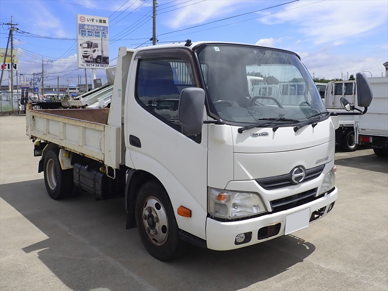 【353191】小型　極東開発工業製　三方開　土砂ダンプ|中古トラックの販売・買取・査定のアイナビ