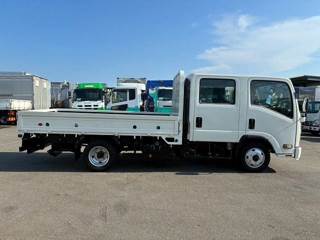 Wキャブ ワイド ロング 乗車定員 7人 全塗装 6速マニュアル|中古トラックの販売・買取・査定のアイナビ