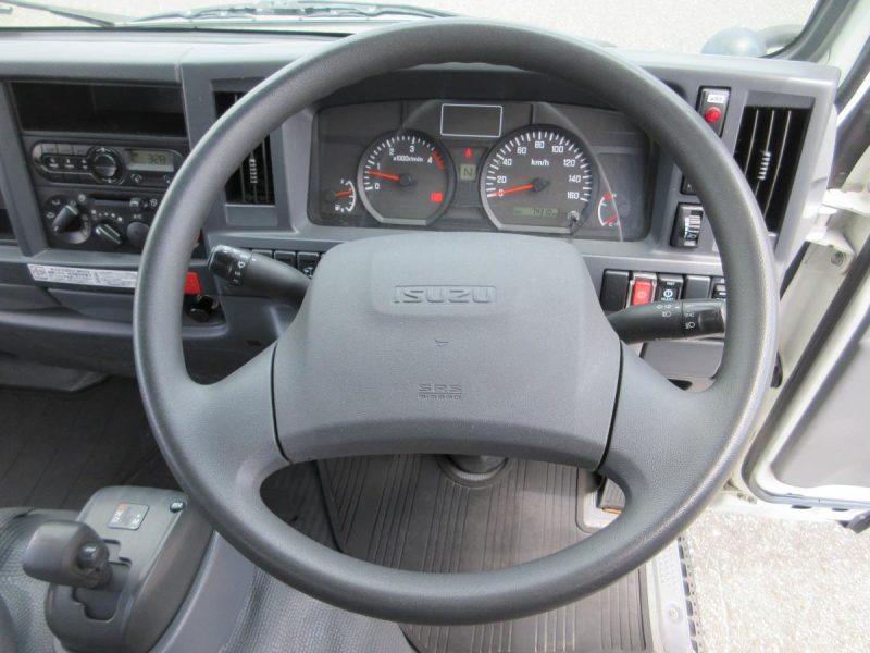 AT　4WD　保冷バン　エルフ　5トン未満　積載1450Kg|中古トラックの販売・買取・査定のアイナビ
