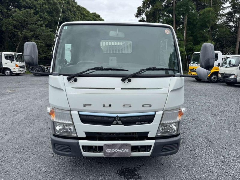 強化ダンプ　10尺　全低床　新明和　DR2-0110SY|中古トラックの販売・買取・査定のアイナビ
