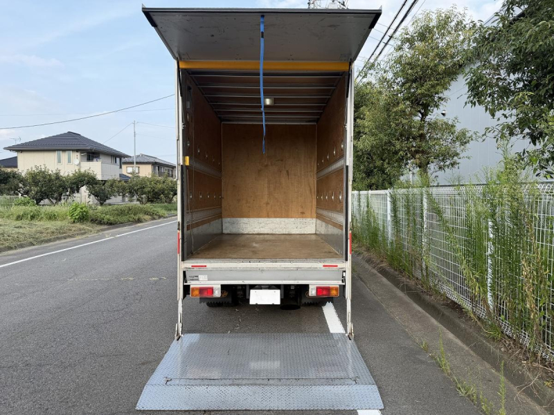 2t積・アルミバン・AT・垂直パワーゲート600kg・ラッシング|中古トラックの販売・買取・査定のアイナビ