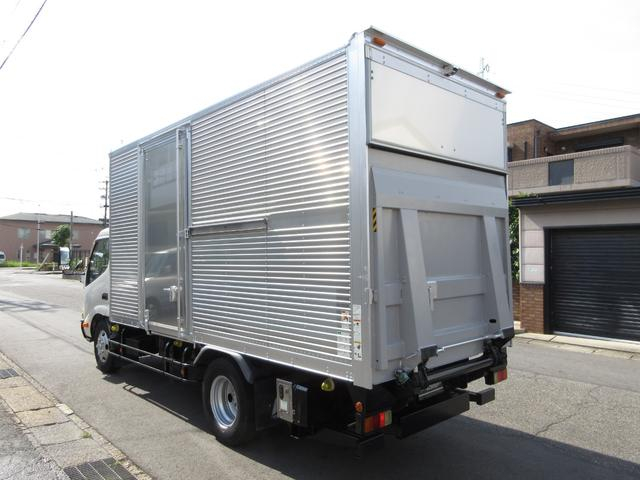 日野 バン車 デュトロ|中古トラックの販売・買取・査定のアイナビ