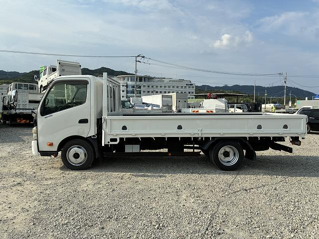 日野 平ボディ デュトロ|中古トラックの販売・買取・査定のアイナビ