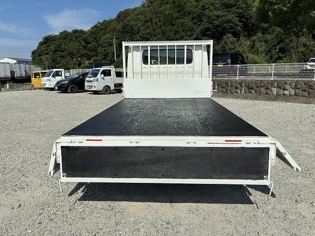 日野 Wキャブ デュトロ|中古トラックの販売・買取・査定のアイナビ