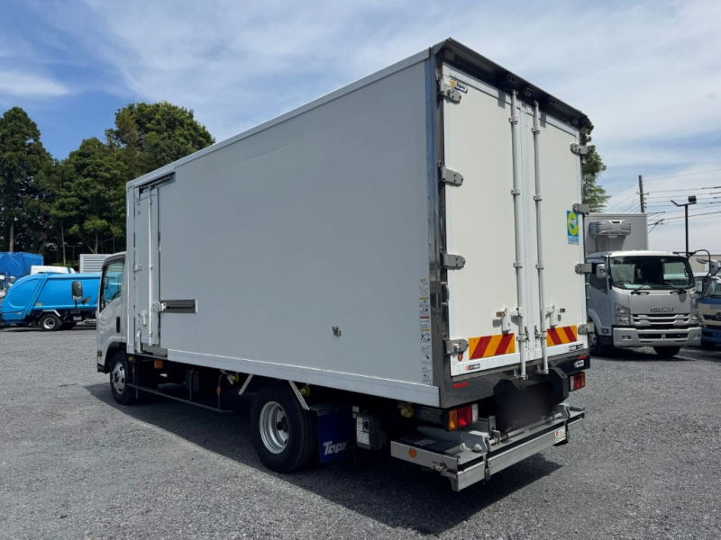 ワイド超ロング　低温冷凍車　格納ゲート　車検付|中古トラックの販売・買取・査定のアイナビ