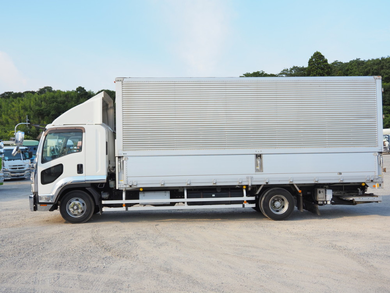いすゞ ウイング車 フォワード|中古トラックの販売・買取・査定のアイナビ