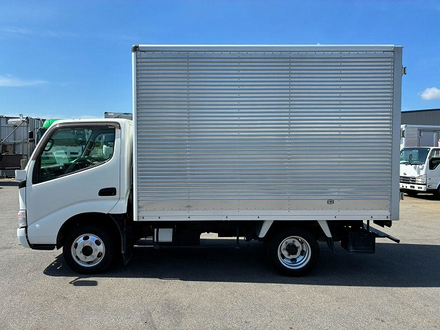 車検付 標準幅 ショート 5速マニュアル MT 1.5t 3.5t|中古トラックの販売・買取・査定のアイナビ