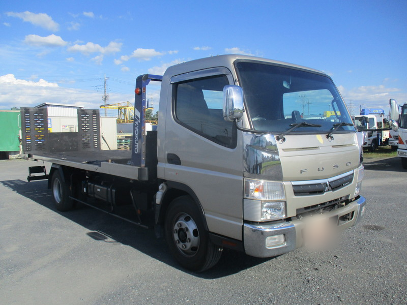 R3キャンター極東製フラトップセルフ積載3.2t車検R9/7|中古トラックの販売・買取・査定のアイナビ