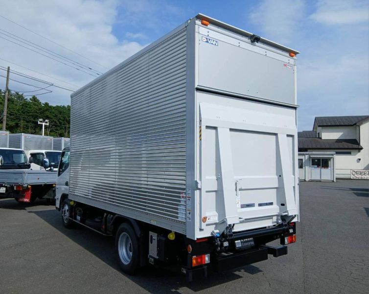 ☆未使用車　標準/ロング　跳ね上げパワーゲート|中古トラックの販売・買取・査定のアイナビ