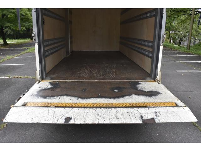 トヨタ バン車|中古トラックの販売・買取・査定のアイナビ