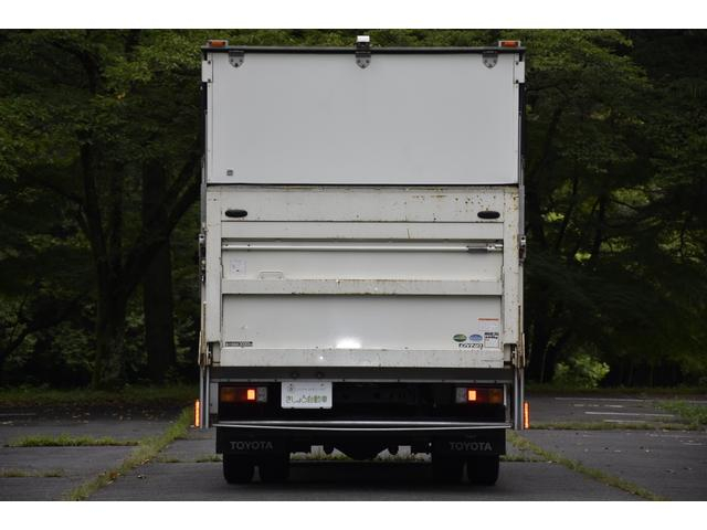 トヨタ バン車|中古トラックの販売・買取・査定のアイナビ