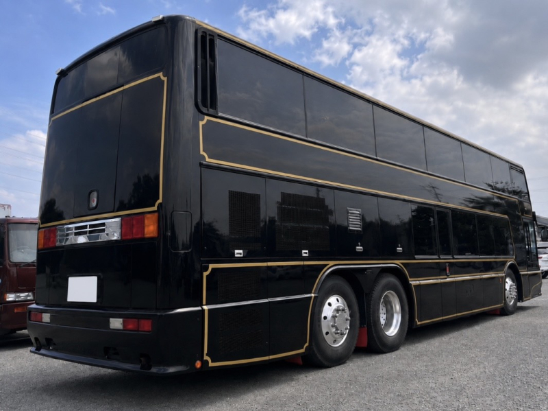 H3 三菱 エアロキング サロン仕様 2階建てバス 3軸バス|中古トラックの販売・買取・査定のアイナビ
