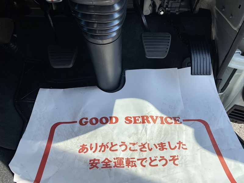 キャンター　標準ロング　全低床　ラッシング2段　サイドドア　跳上ゲート付　積載2,000kg|中古トラックの販売・買取・査定のアイナビ