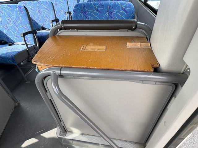 日野 バス メルファ|中古トラックの販売・買取・査定のアイナビ