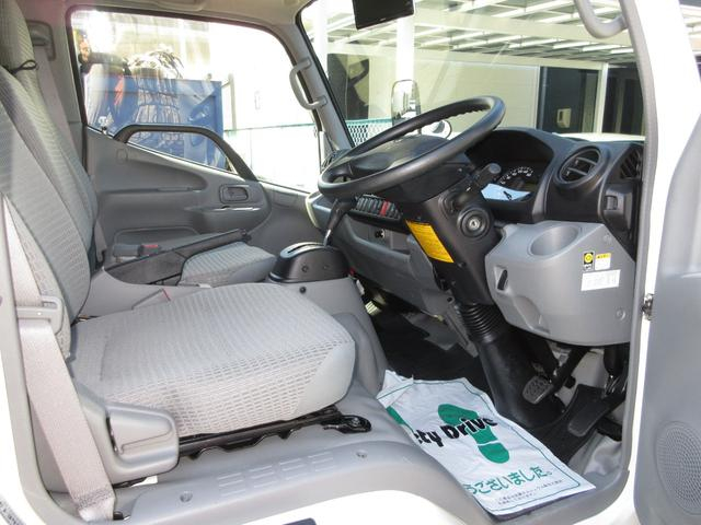 トヨタ バン車|中古トラックの販売・買取・査定のアイナビ