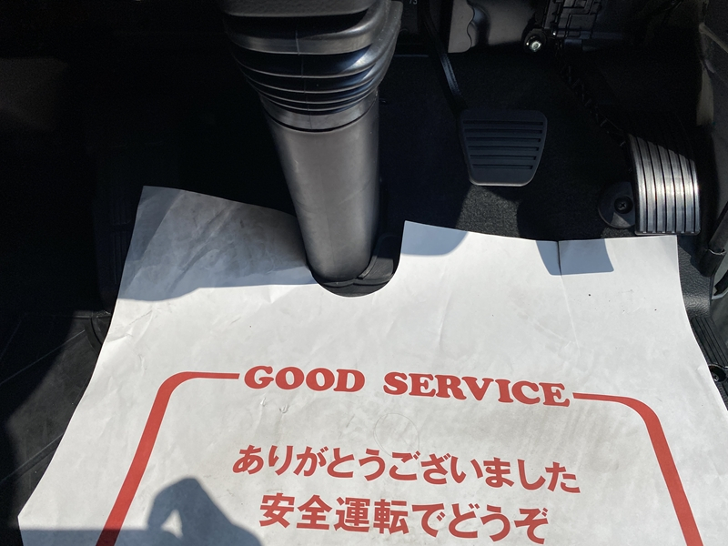 キャンター　標準ロング　全低床　アルミブロック　積載2,000kg|中古トラックの販売・買取・査定のアイナビ
