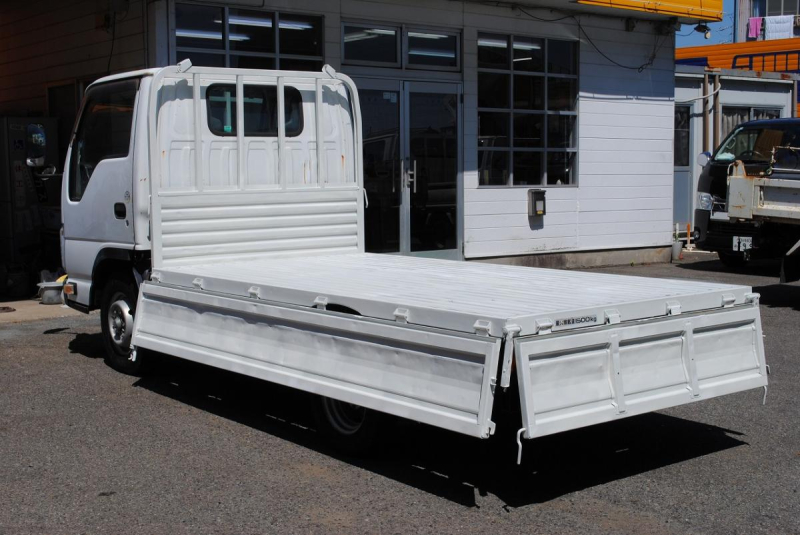 H21　エルフ　平ボディ　積載1.5t|中古トラックの販売・買取・査定のアイナビ