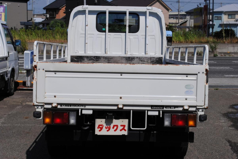 H22　エルフ　平ボディ　積載1.5t　AT|中古トラックの販売・買取・査定のアイナビ