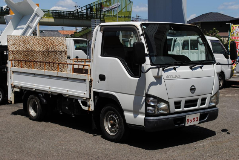 H18　アトラス　PG付平ボディ　積載1.45t|中古トラックの販売・買取・査定のアイナビ