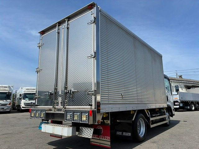 保証対象車両 ワンオーナー ハイキャブ 標準幅 セミロング|中古トラックの販売・買取・査定のアイナビ