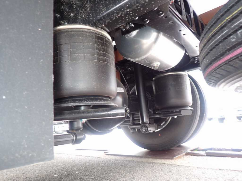 アルミ平　L6210　ワイド　最大積載3400KG　後輪エアサス|中古トラックの販売・買取・査定のアイナビ